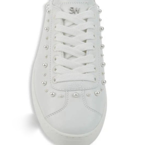 STUART WEITZMAN - NWOT Women's Faux-Pearl Studded Leather Sneakers - Size 11 - Picture 12 of 12